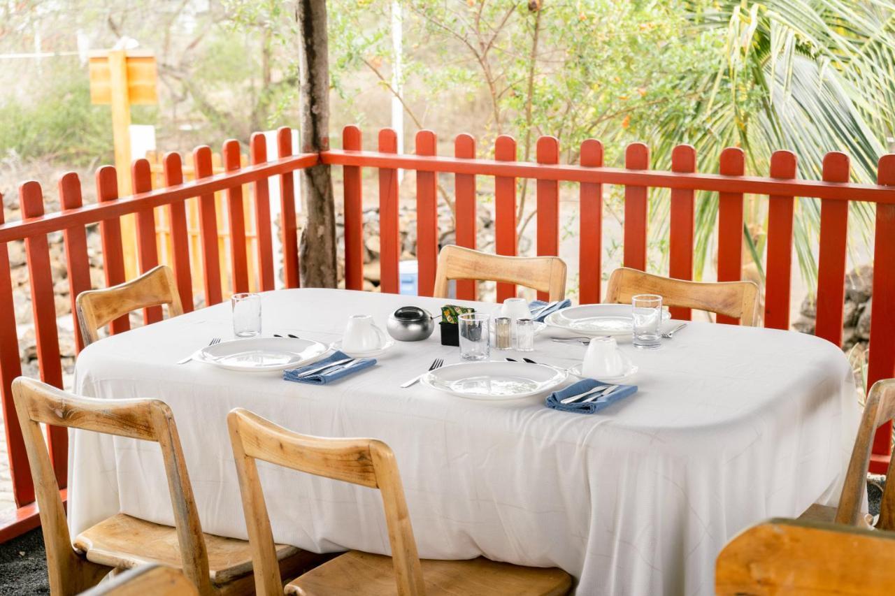 Hostal Santa Maria Floreana Экстерьер фото
